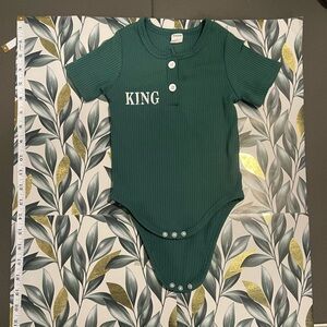 SHEIN Forest Green Ribbed Kids Bodysuit